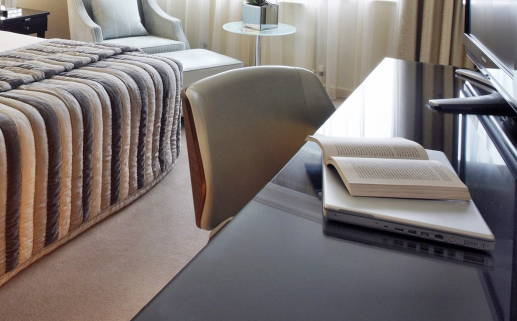 2026年农历二月十八搬家适合吗？ 乔迁新房算不算好日子？