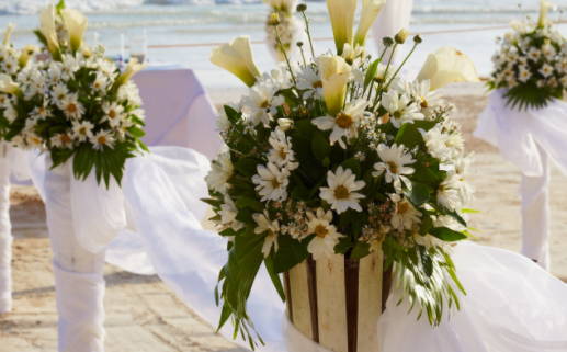 2025年农历十月十一结婚日子有没有选对？ 今日办喜事好吗