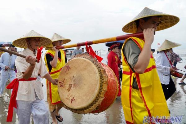 京族十月年：丰收庆典，感受京族的传统与和谐