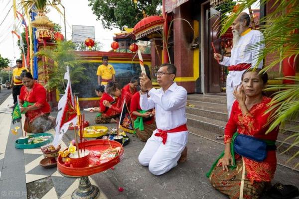 印尼开斋节：祈福团圆，体验穆斯林文化