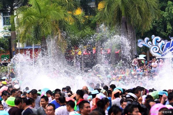 泼水节:盛大水祭,体验傣族文化魅力 泼水节:盛大水祭,体验傣族文化魅力