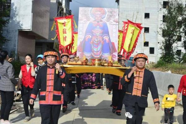 瑶族盘王节：传承文化，祭祖祈福的盛大庆典