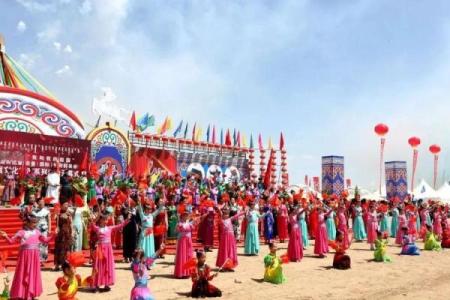 春节：团圆共庆，感悟蒙古传统文化