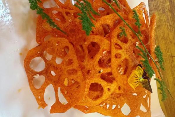 萨嘎达瓦节：素食禁肉，感受藏族养生传统