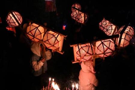 元宵节：赏灯品汤，感受传统习俗