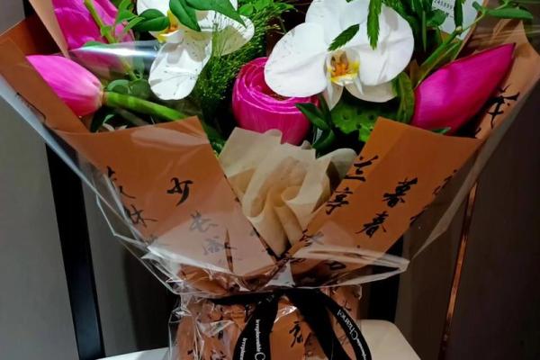 国际鲜花日：花卉文化，点亮生活的色彩